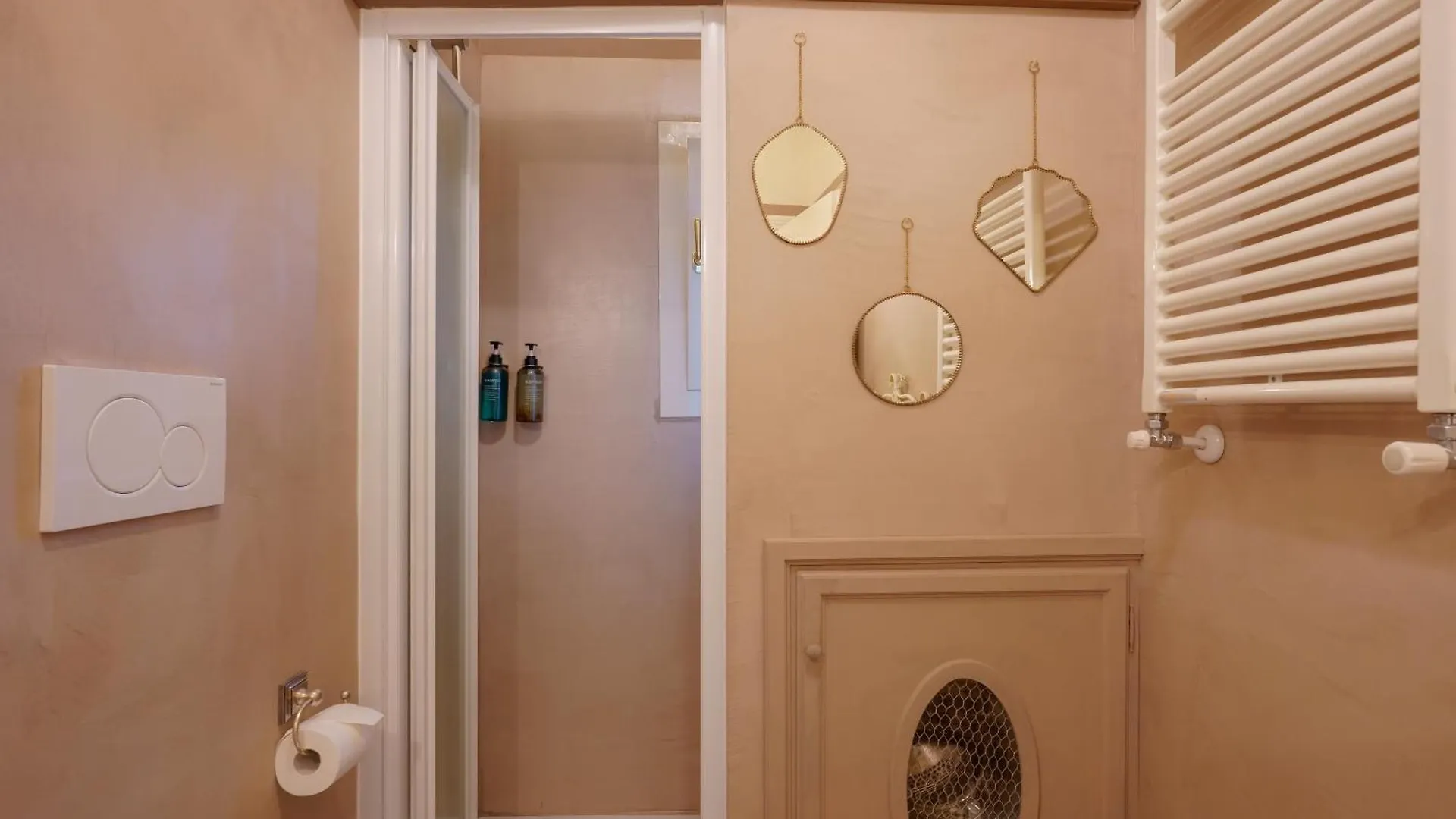 Guasto Apartment Bolonia
